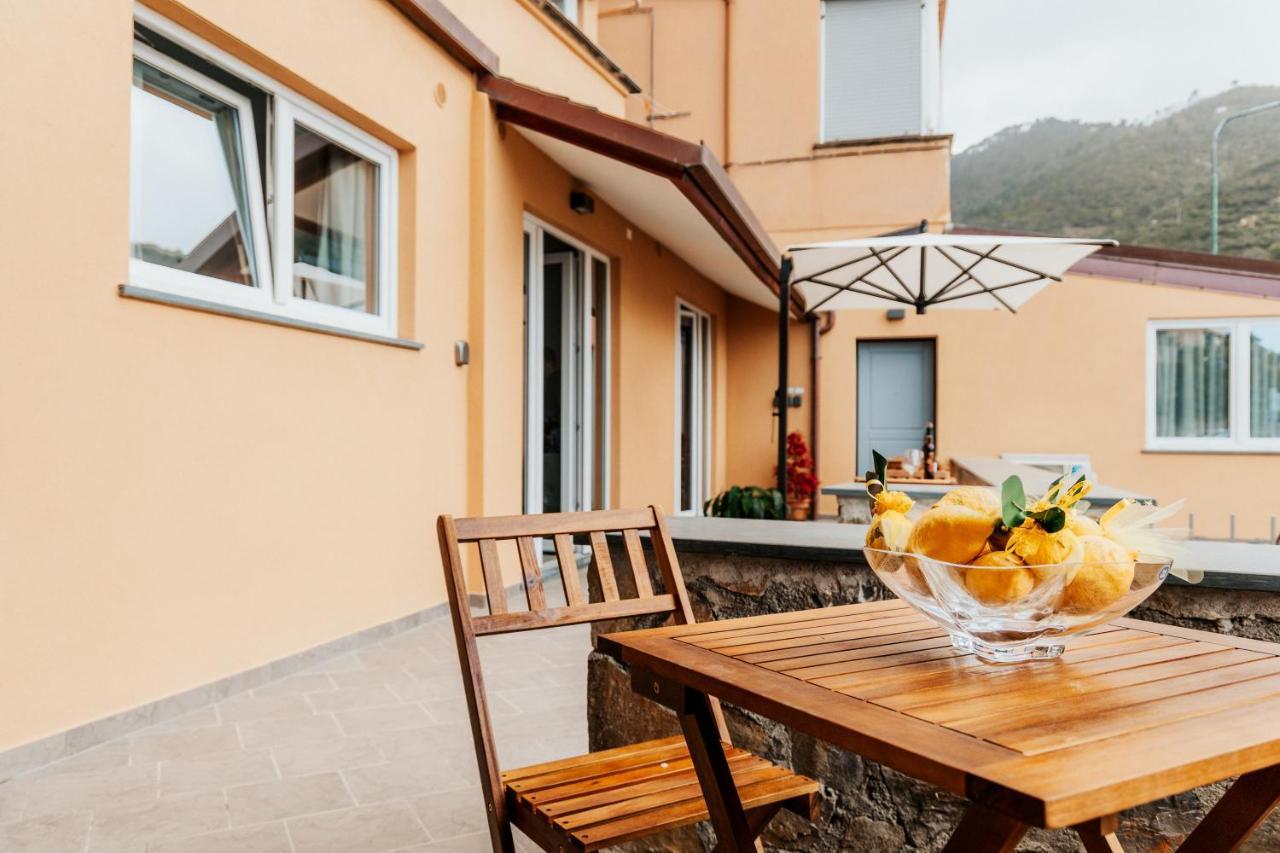 Hotel La Ripa à Riomaggiore Extérieur photo